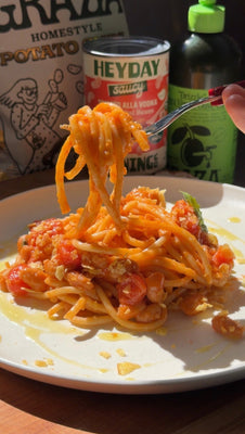 Saucy Tomato Alla Vodka Bean Bucatini with Sea Salt Potato Chips