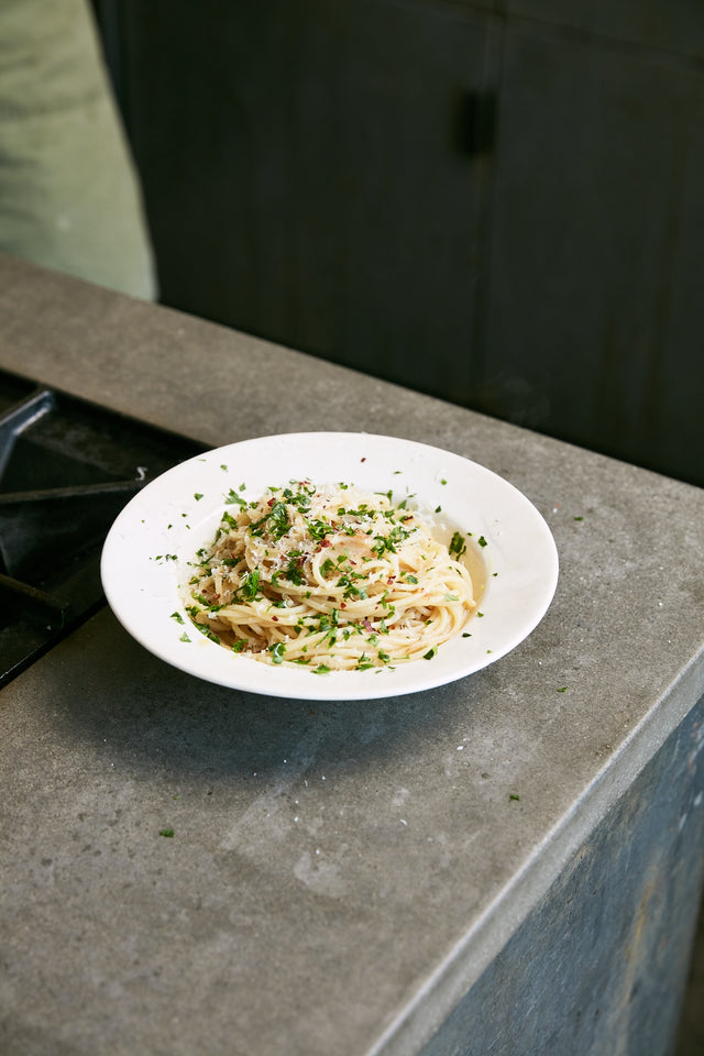 Spaghetti Aglio e Olio Recipe Featuring Graza EVOO